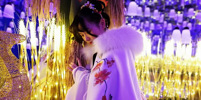 冬天应该怎么穿汉服