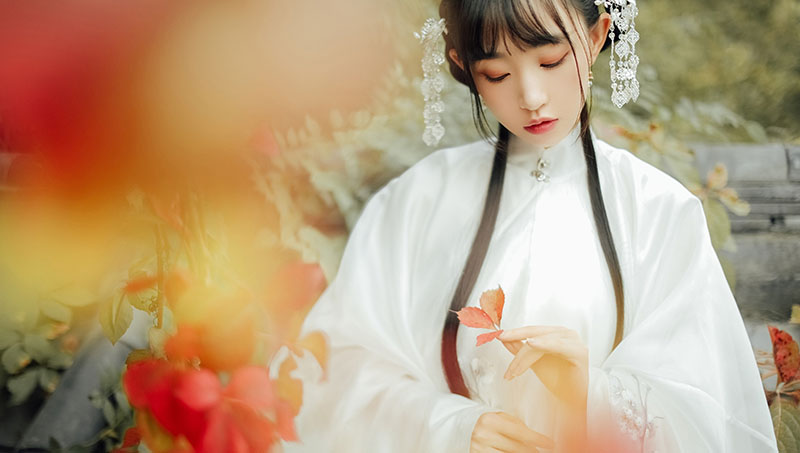 现代汉服：传统汉服的创新与延续