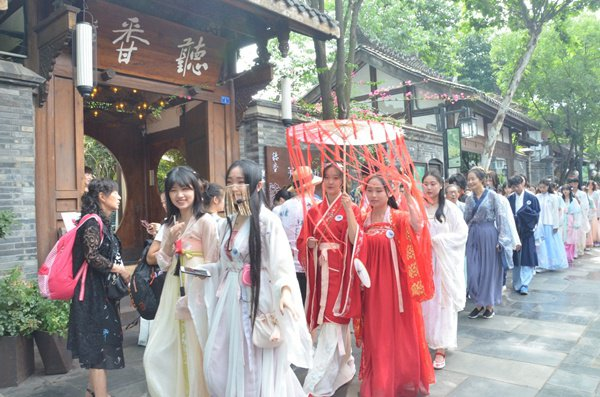 为什么很多韩国人讨厌汉服运动？